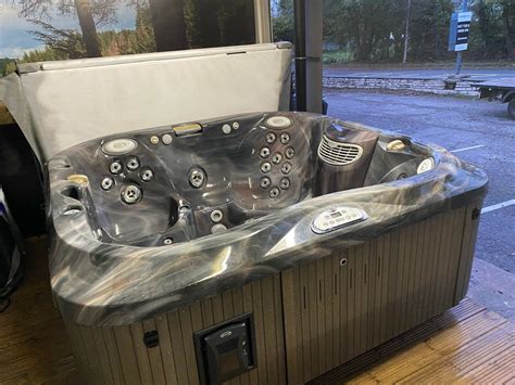 Our high quality hot tubs and swim spas simply <strong>sell</strong> themselves. . Used jacuzzi for sale
